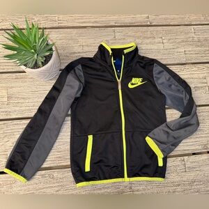 Boys Lightweight Thin Nike Jacket, Black/Gray, Sz 6-7 years